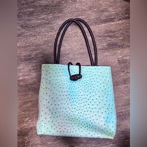 Gorgeous vegan leather bag!